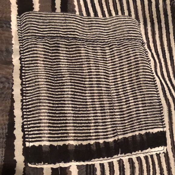 DEB BRAND FITTED SHEER TOP Women’s Size Small - Picture 16 of 16